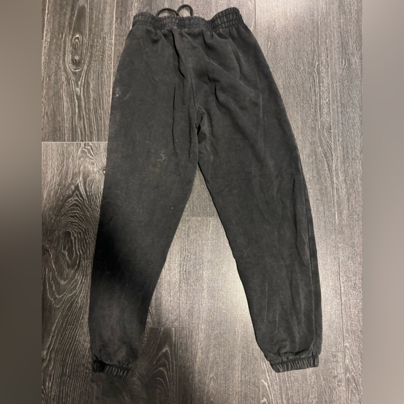 Extra small black sweatpants from garage - Picture 2 of 3